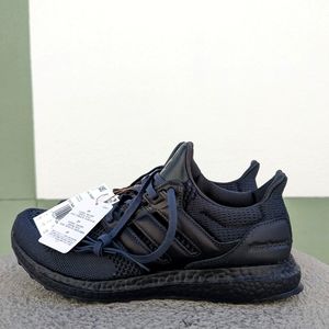 Adidas Men’s Ultraboost 1.0 Running Size 9.5 Triple Black GY7486 New Without Box